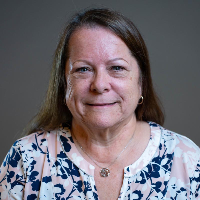 Headshot of Linda Hamilton