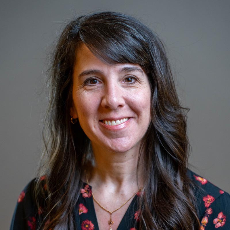 Headshot of Linda Leon