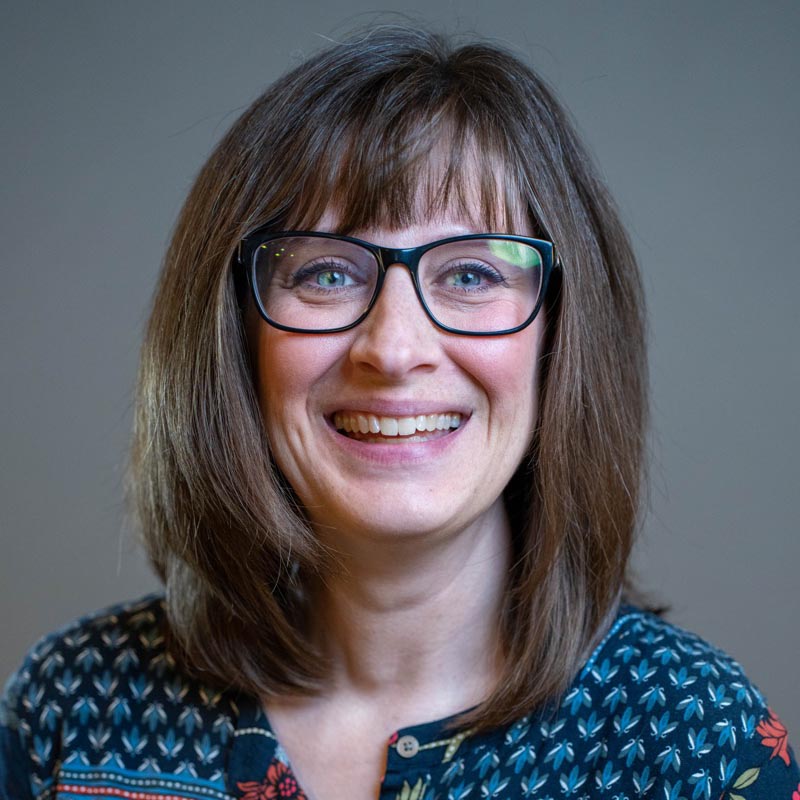 Headshot of Lynn Lane