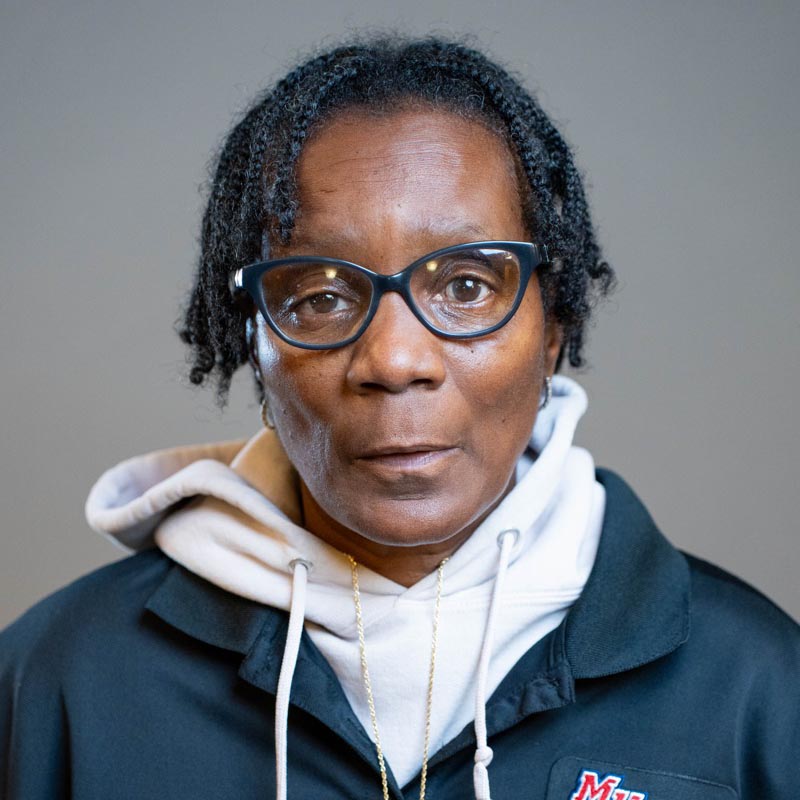 Headshot of Sharon Barrino